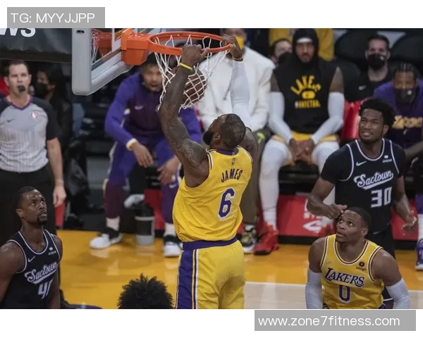 湖人主场迎战国王双方争夺季后赛席位的关键之战即将打响