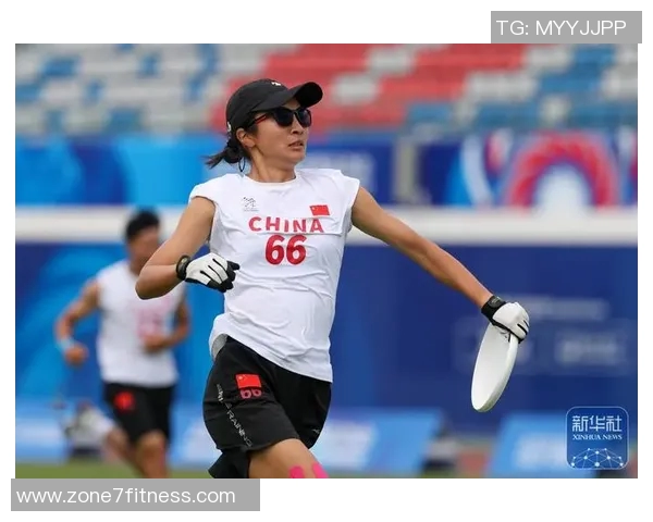 飞盘竞技新风潮：深圳飞盘队反击战术全解析